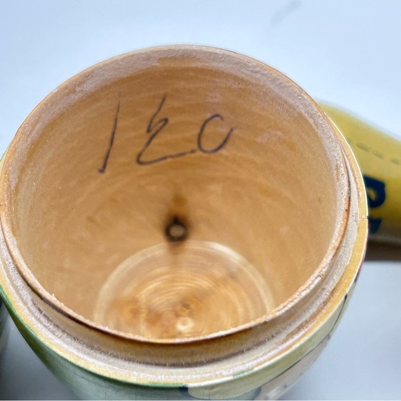 Villagers Nesting Dolls & Pot Of Beans 5 pcs - Picture 8 of 16